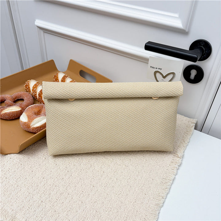 WoElegant Textured Clutch Karnz