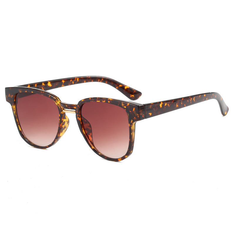 Damen Designer-Sonnenbrille mit einzigartigem Katzenaugen-Rahmen Karnz