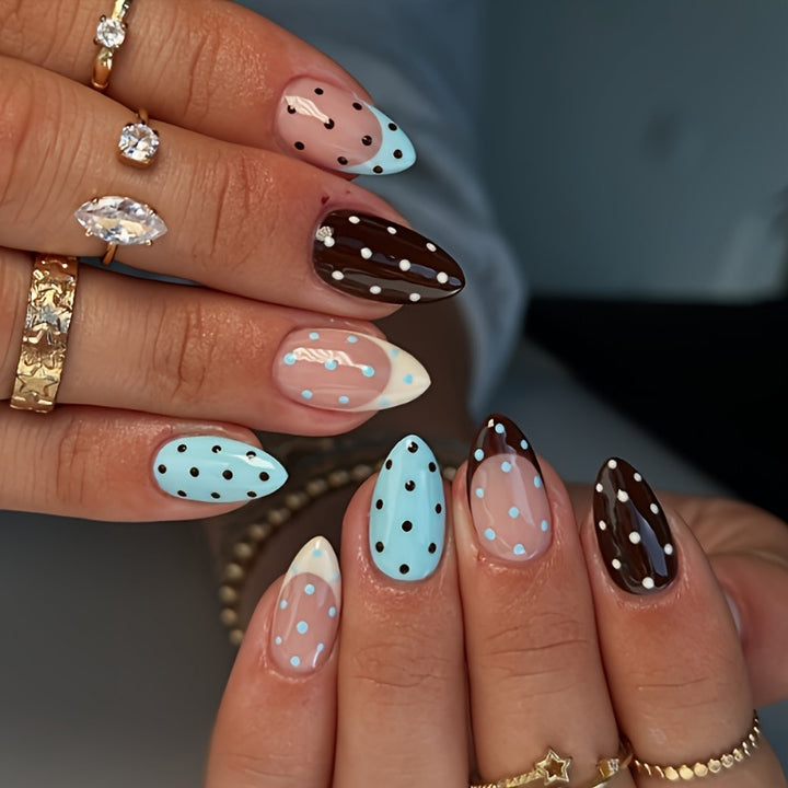 Dekorative Press-On Nagelset Karnz