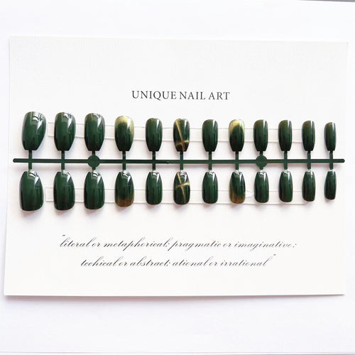 Künstliche Nageldesigns Karnz