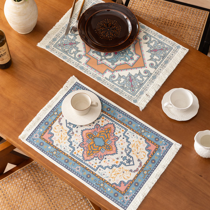 Rechteckiger Kurzflor‑Teppich im orientalischen Medaillon‑Design mit Fransen Karnz