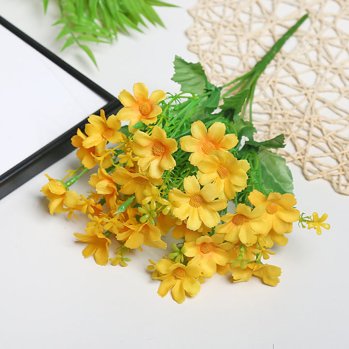 Lebensechter Stoff Blumenstrauß