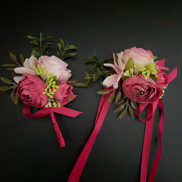 Klassische Blumen Corsage