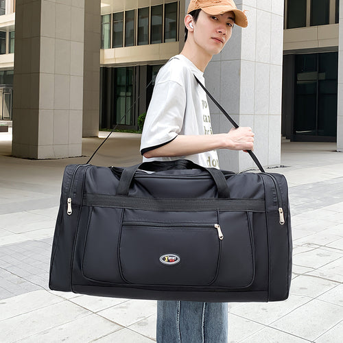 Geräumige Reisetasche mit mehreren Fächern Karnz
