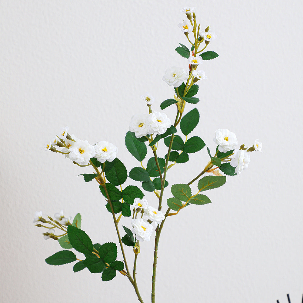 Künstlicher Zweig mit dekorativen Blumen Karnz