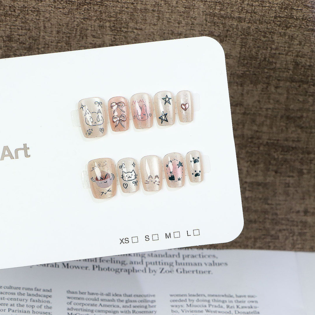 Verspielte Charakter Press-On Nail Art Karnz