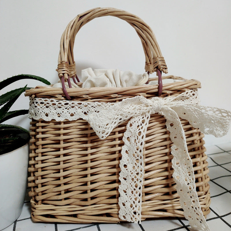 Damen Handtasche mit Perlenkette Karnz