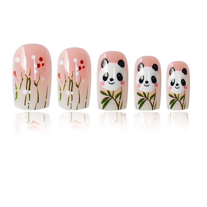 Panda-Themen Nagelkunstverlängerungen Karnz