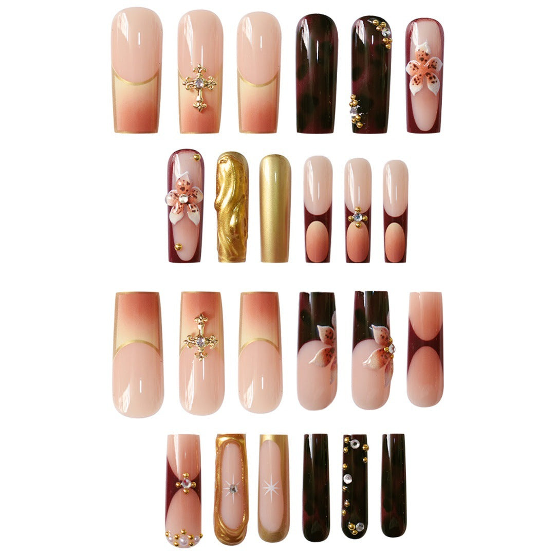 Ornate Press-On Nail Art Extensions Karnz