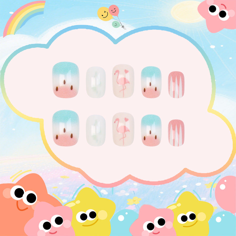 Kreatives Nageldesign Karnz