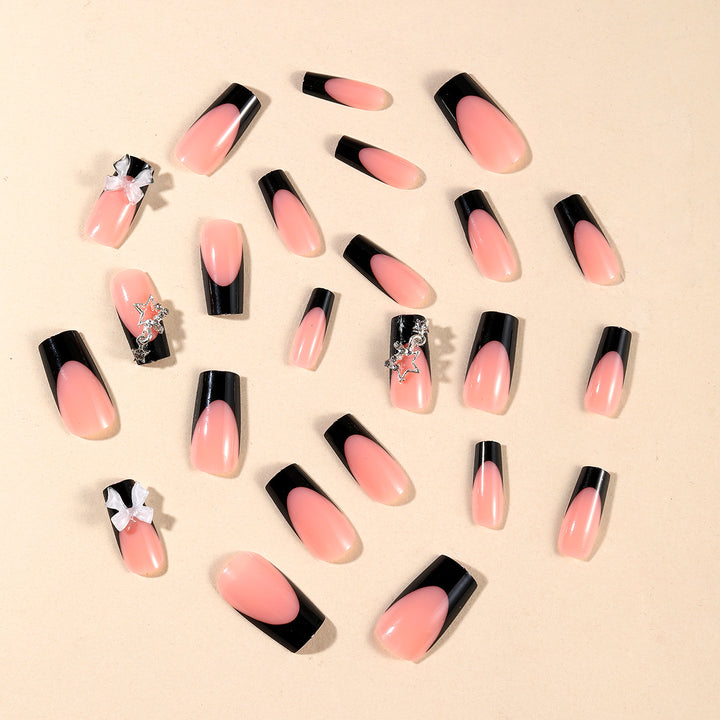 Elegante dekorative Stiletto-Nagelkunstverlängerungen Karnz