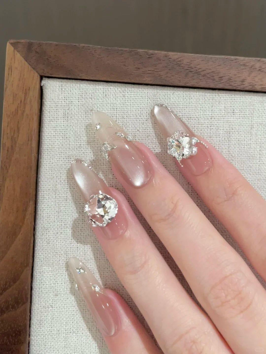 Dekorativer 3D Nagelkunst-Kit Karnz
