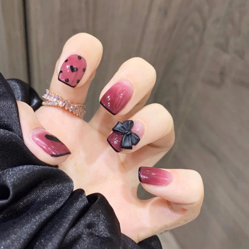 Künstliche Nagelspitzen mit Schleifen-Design Karnz