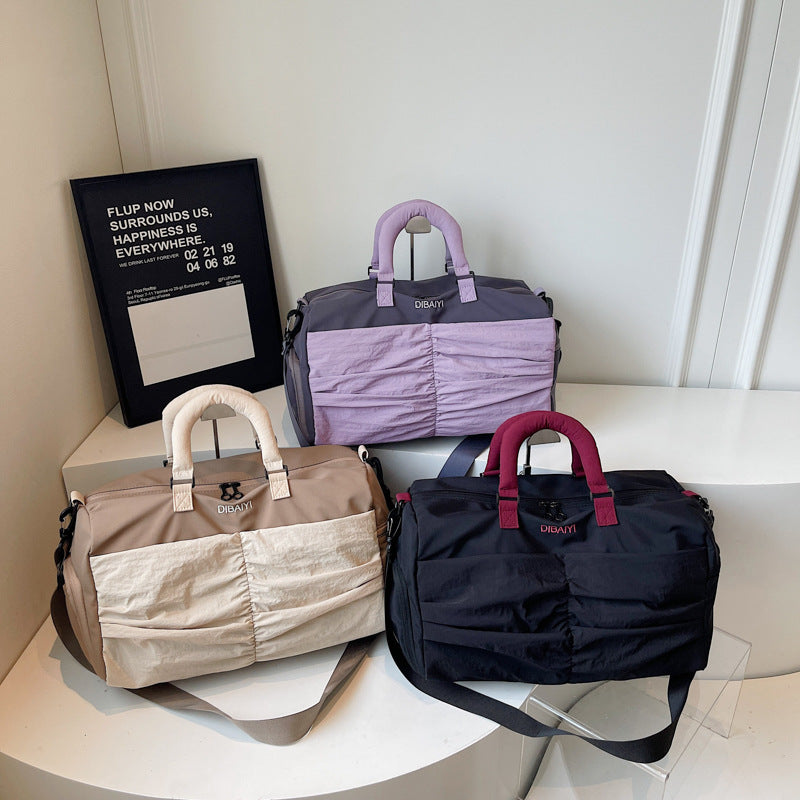 Stylische multifunktionale Wochenend-Duffle