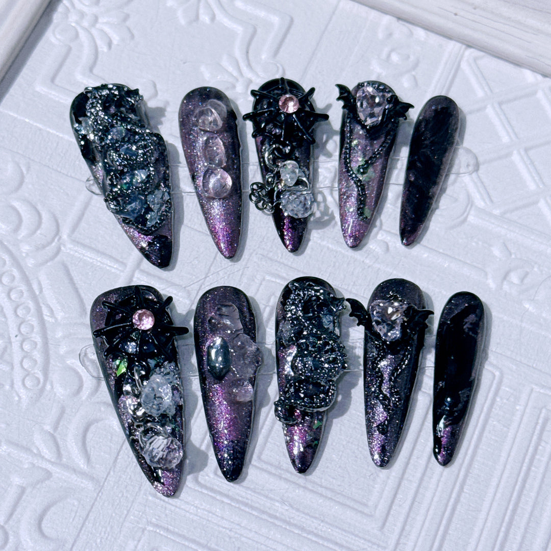 Gothic-inspiriertes dekoratives Spinnen-Nagelkunst-Set