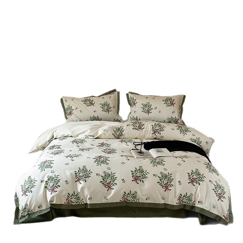 Baumwollsatin-Bettwäschegarnitur mit floralen Kränzen, Hotelverschluss und kontrastiertem Saum