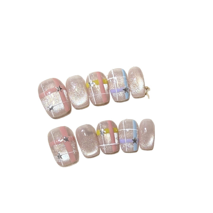 Dekorative Sternmuster Press-On Nails Karnz