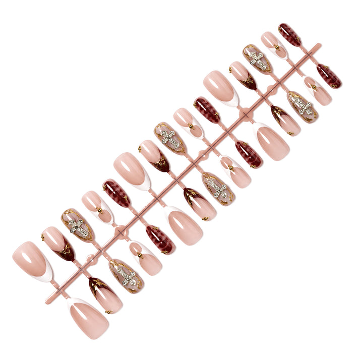 Premium dekoratives Press-On-Nagelkunstset mit goldenen Akzenten Karnz