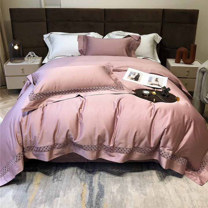 Luxuriöser Satin Bestickte Bettbezug Set mit Lattice Cutwork Trim