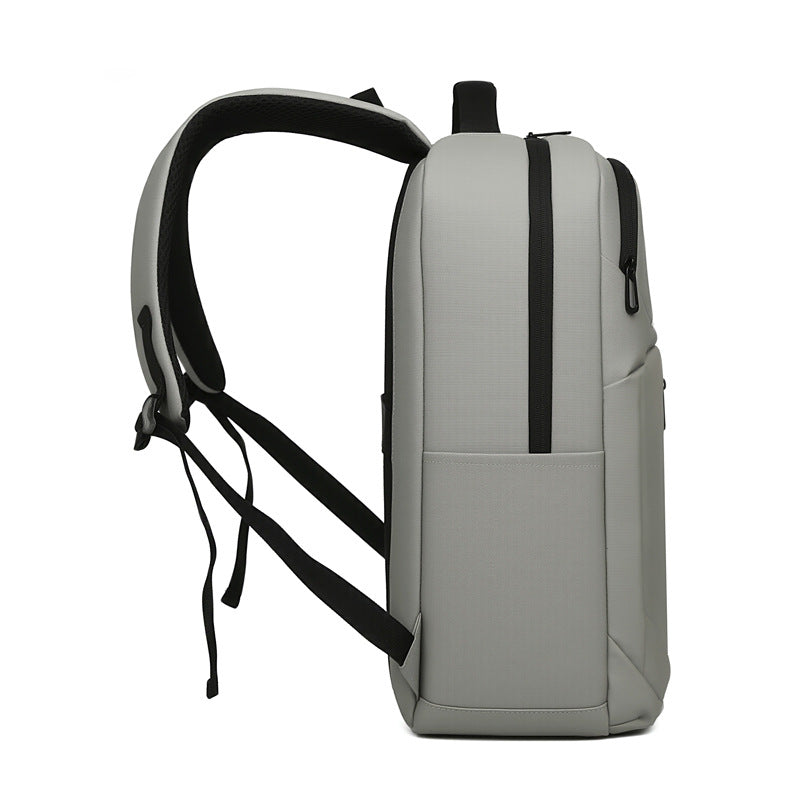 Vielseitiger Reiserrucksack Karnz
