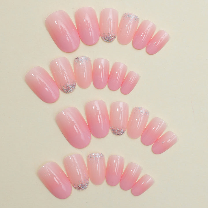 Elegante Press-On Nagelkunst Kollektion Karnz