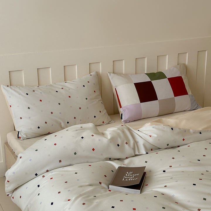 Wendbares Baumwollsatin-Bettbezug-Set mit geometrischem Quadrat-Jacquard und verdecktem Reißverschluß