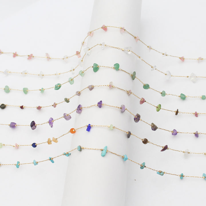 Elegante mit Kristallen verzierte Brillenkette Karnz