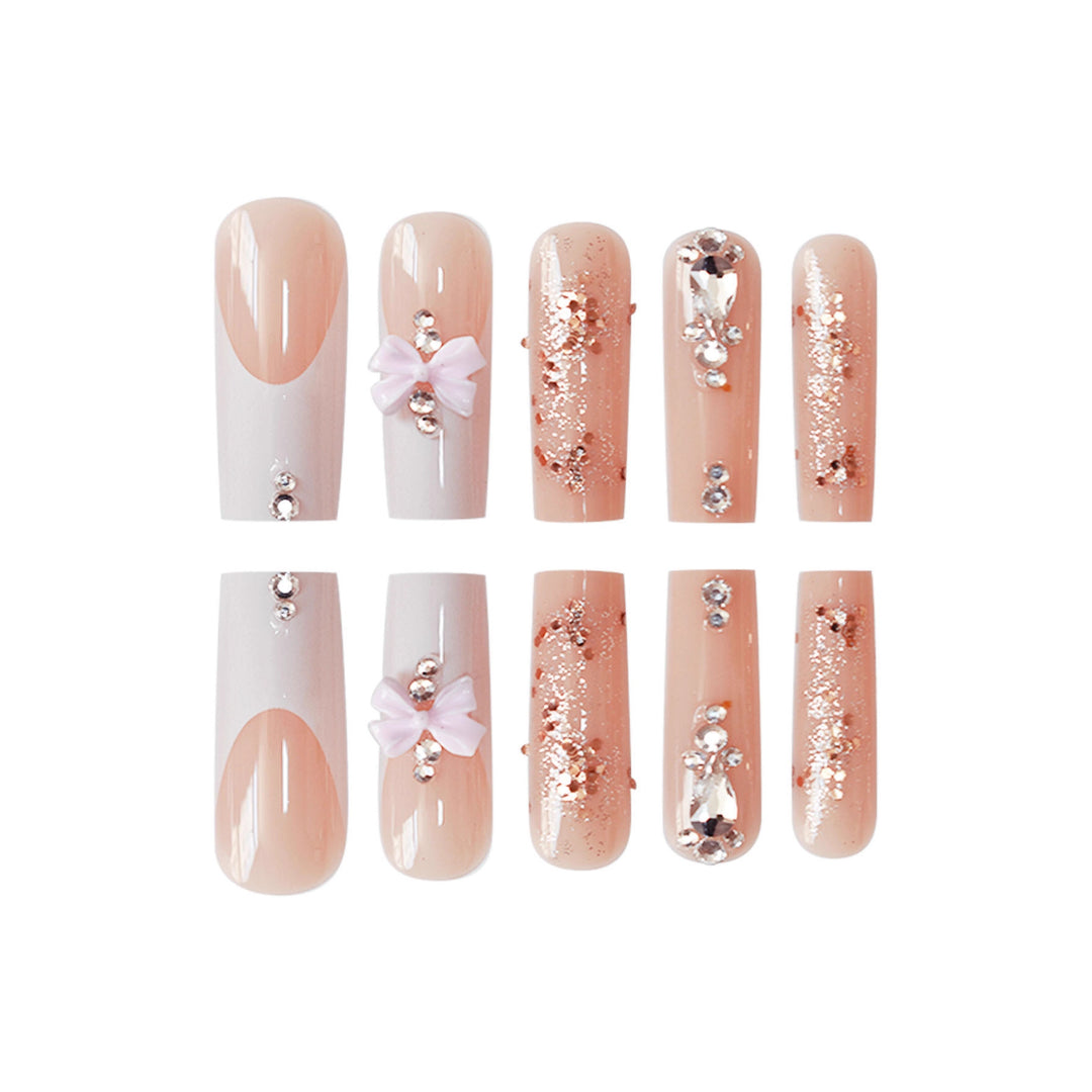 Elegante 3D Nagelkunst Verlängerungen Karnz