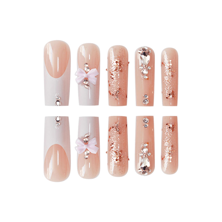 Elegante 3D Nagelkunst Verlängerungen Karnz