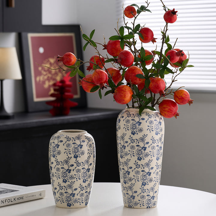 Dekorative Keramikvase mit floralen Muster Karnz