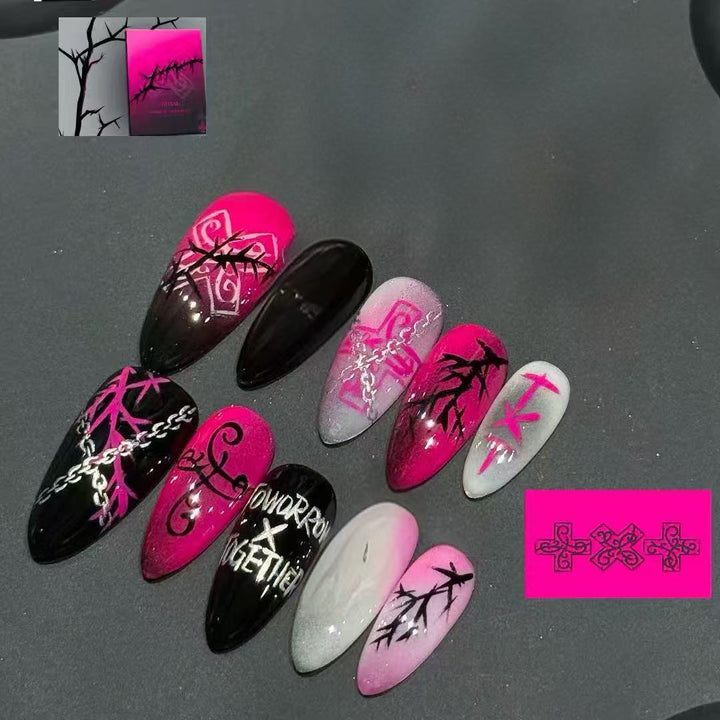 Dekorative Nagelkunst Karnz