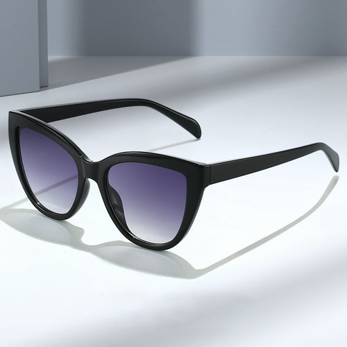 Damen Cat-Eye Sonnenbrille mit transparentem Rahmen und UV-Schutz Karnz