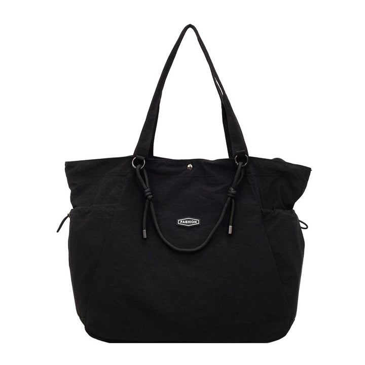 Geräumige lässige Tote