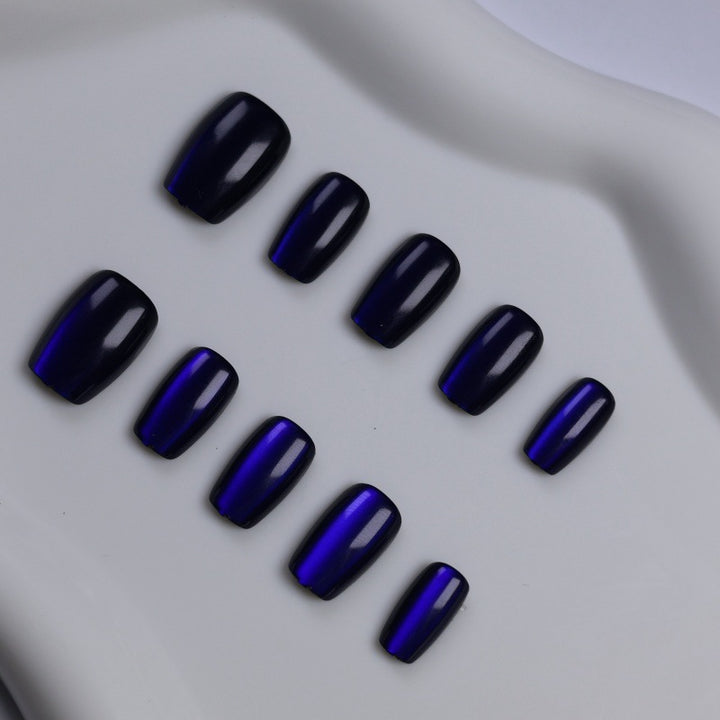 Kunstnägel mit elegantem Ombré-Effekt Karnz