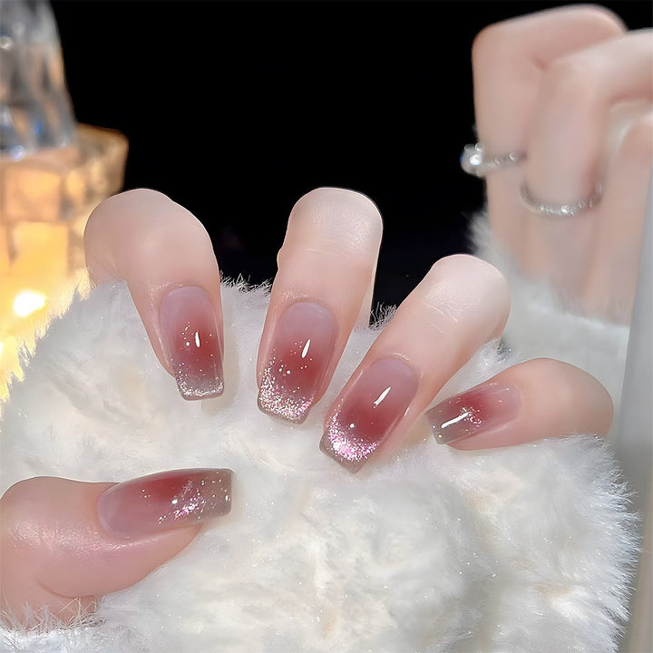 Glänzendes Gel Press-On Nagelset Karnz