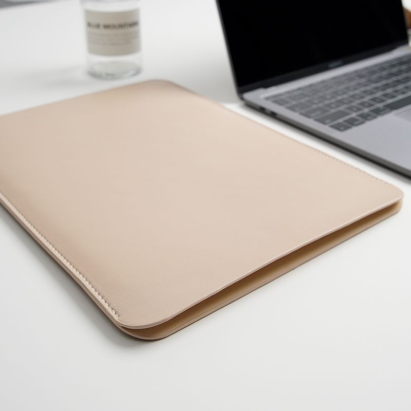 Elegante Leder Laptop Hülle Karnz