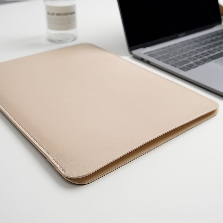 Elegante Leder Laptop Hülle Karnz