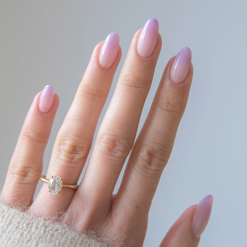 Elegante Stiletto Press-On Nagelkunst mit Strass-Akzenten Karnz
