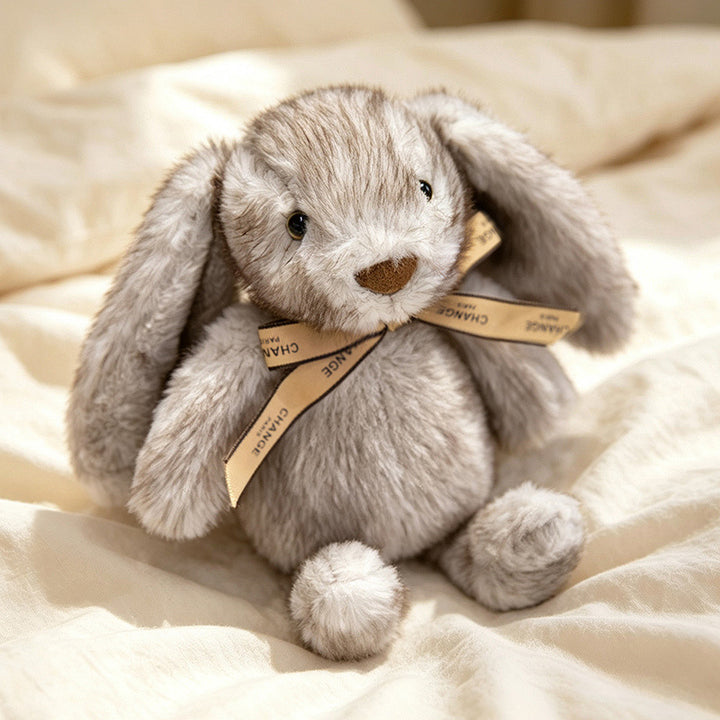 Squat Plush Bunny Cuddle Doll mit langen hängenden Ohren, gewichtetem Boden und Grosgrain-Band Karnz