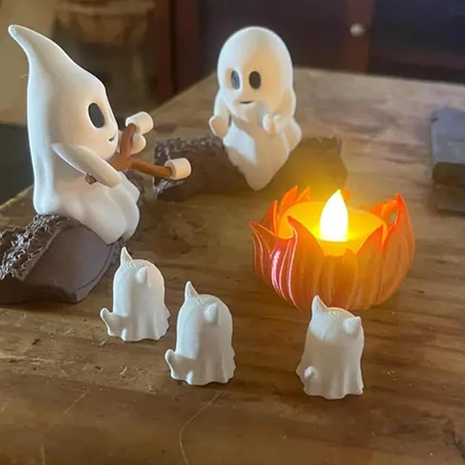 Kreatives Ghost Campfire Figuren Set Karnz