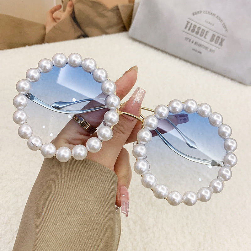 Damen elegante oversized Sonnenbrille mit stilvollem transparentem Rahmen Karnz