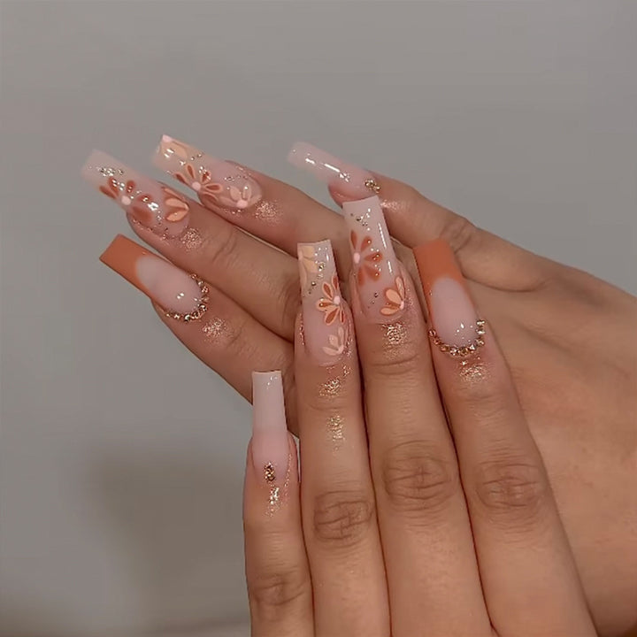 Glamouröse Glitzer-Stiletto Press-On Nägel Karnz