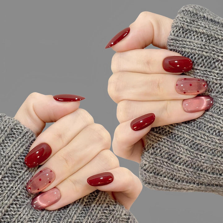Künstlerische Press-On Nagelkollektion Karnz