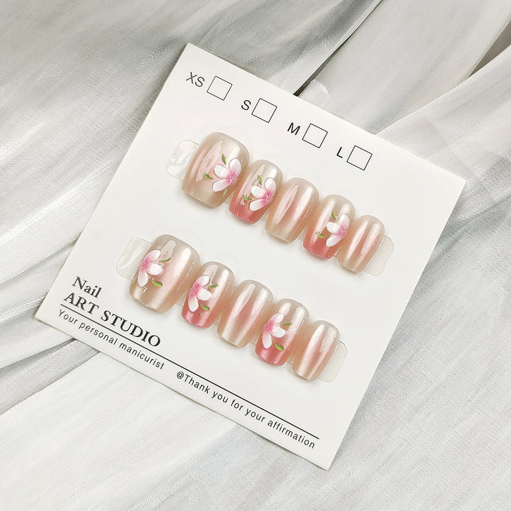 Künstliche Nagelspitzen mit Schimmerndem Design Karnz