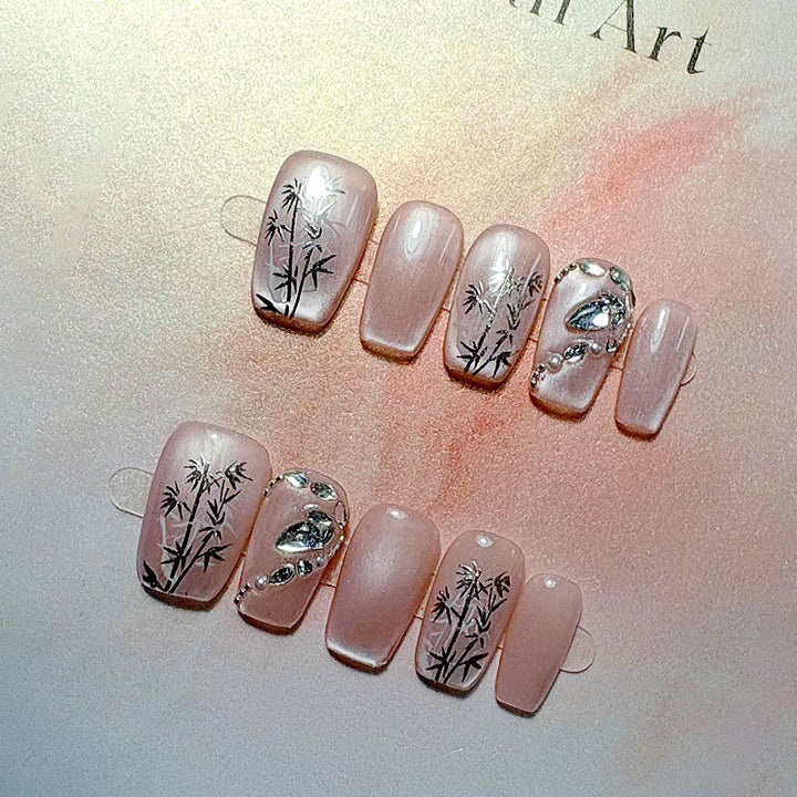 Premium French Tip Press-On Nails Karnz