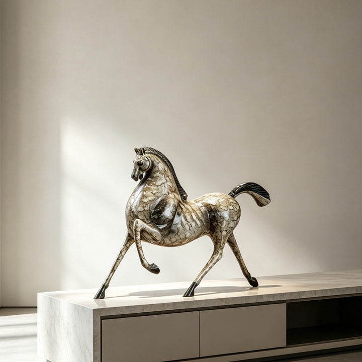 Elegante künstlerische Pferdefigur