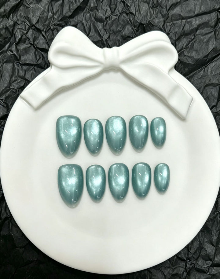 Glänzendes Elegantes Press-On Nagelset