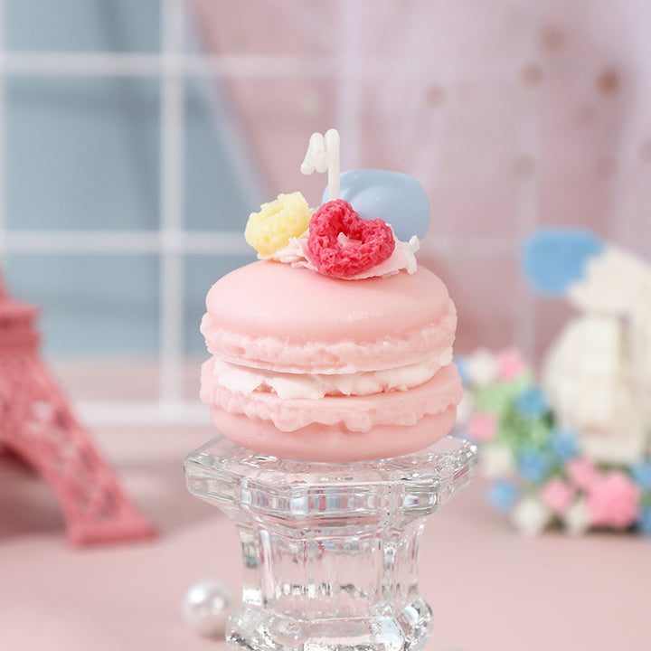 Mini Macaron Skulpturale Duftkerze mit Sahnehaube