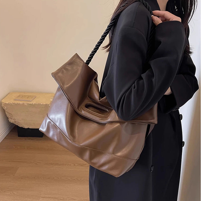 Schlaffe Hobo-Tasche Karnz