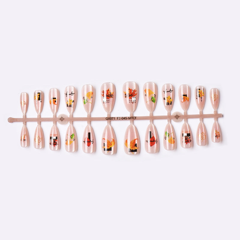 Herbst-inspiriertes Press-On Nagelkunstset 1790738370
